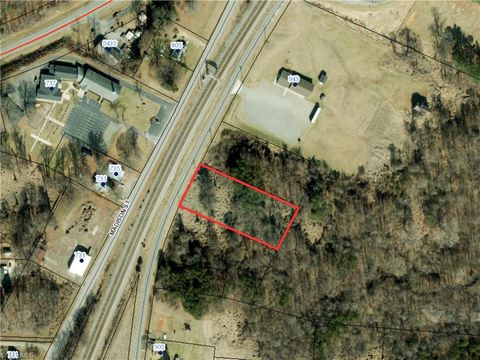 Vacant Land For Sale - 00 NE Market Street #TRACT B<br/> Reidsville, NC 27320
