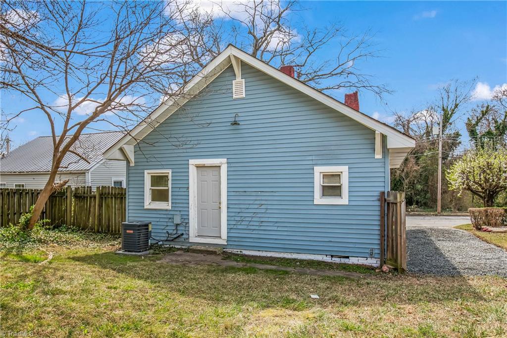 1007 Granby Avenue, High Point, North Carolina image 22