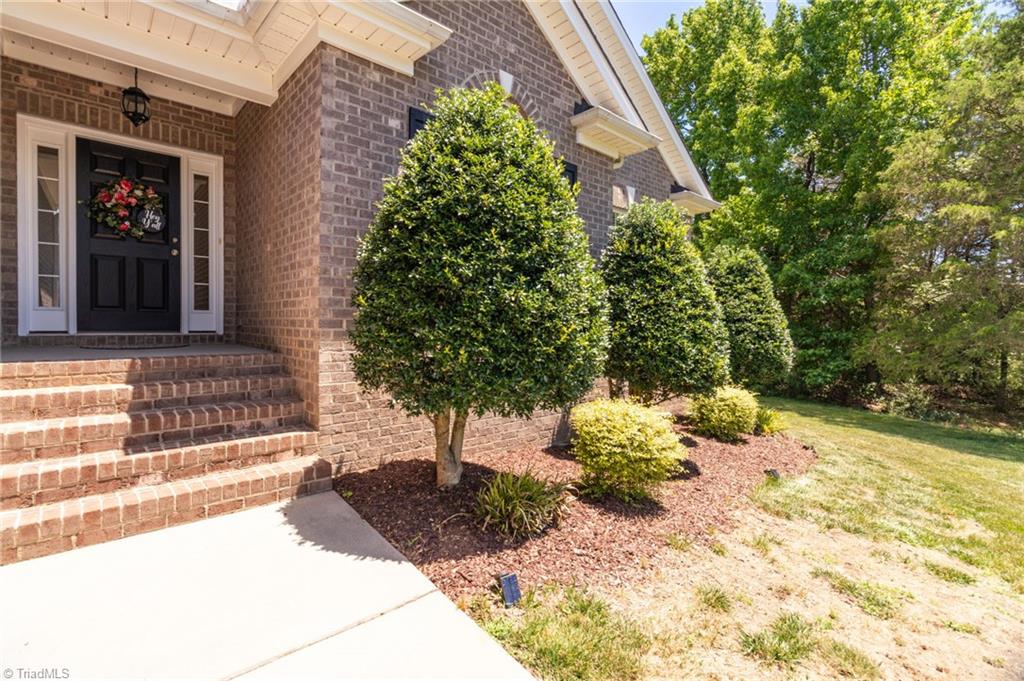 8510 Point Oak Drive