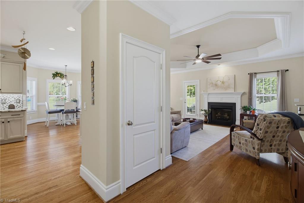 8510 Point Oak Drive