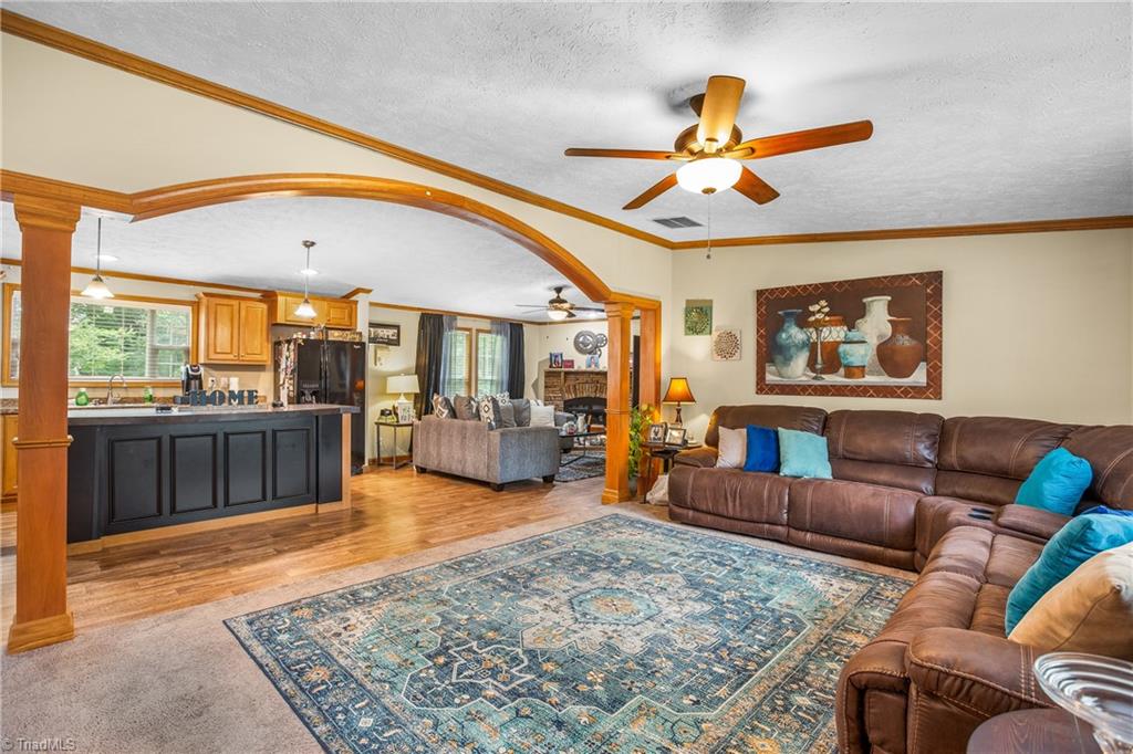 1030 Endeavour Lane, Walnut Cove, North Carolina image 7