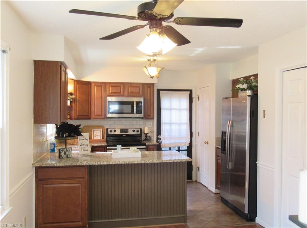 4614 Lawndale Drive #E, Greensboro, North Carolina image 7