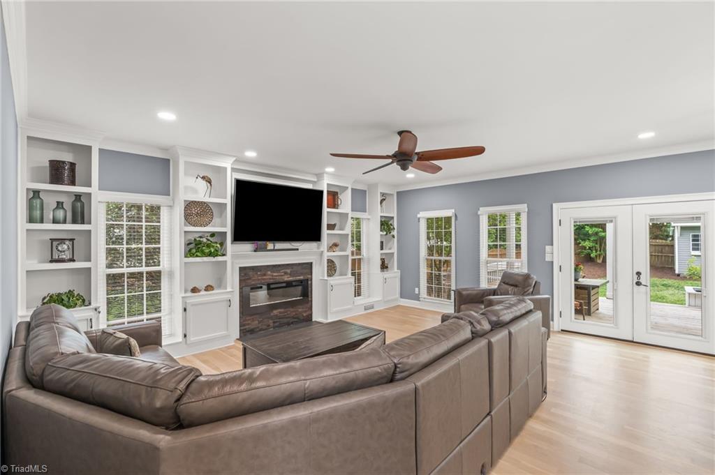 3002 Landing Court, Jamestown, North Carolina image 9