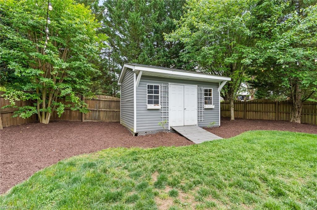 3002 Landing Court, Jamestown, North Carolina image 42