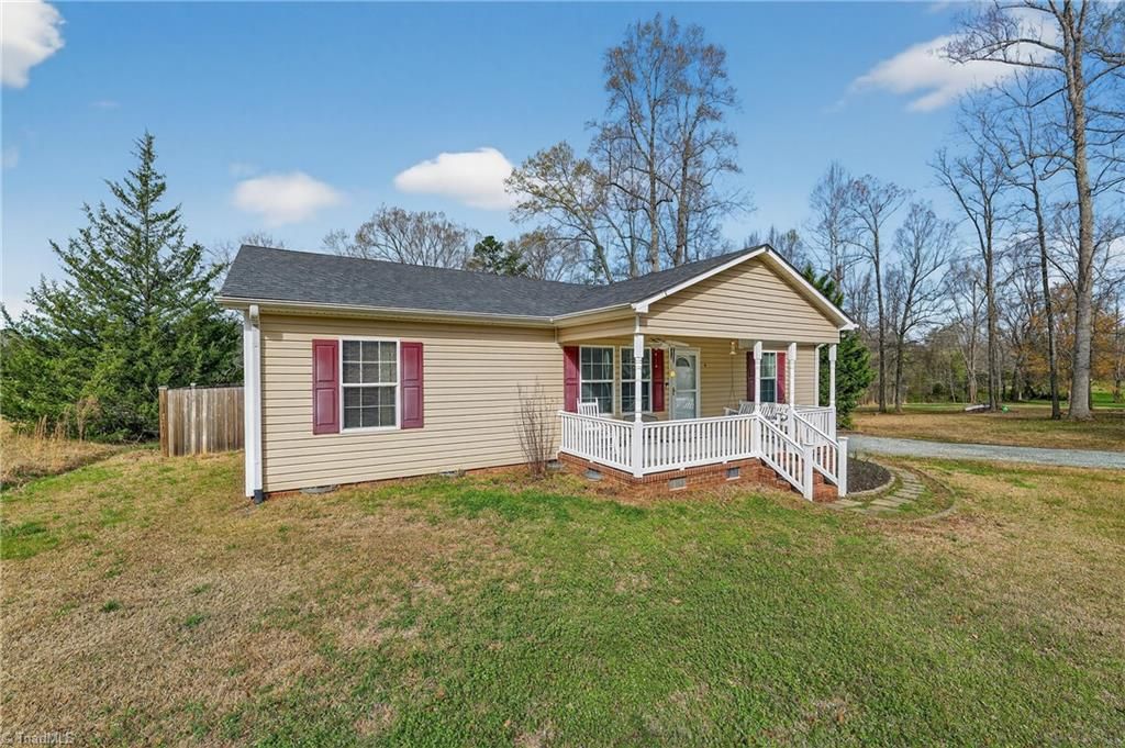 Photo of 1018 Elon Ossipee Road, Elon, NC 27244 (MLS # 1212855)