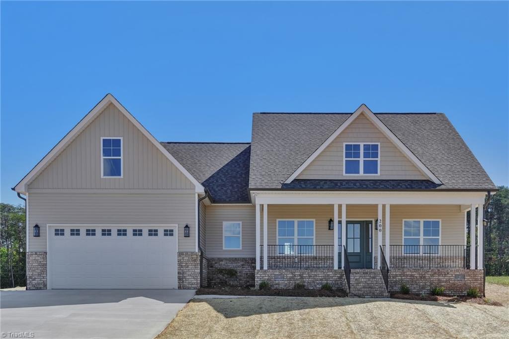 Photo of 200 Mayo River Meadows Drive, Stoneville, NC 27048 (MLS # 1239353)