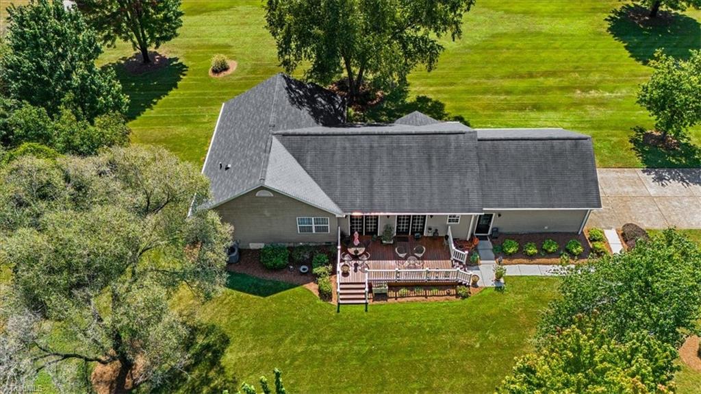 Summerfield, North Carolina 27358, United States, 4 Bedrooms Bedrooms, ,2 BathroomsBathrooms,Residential,Pending,207656