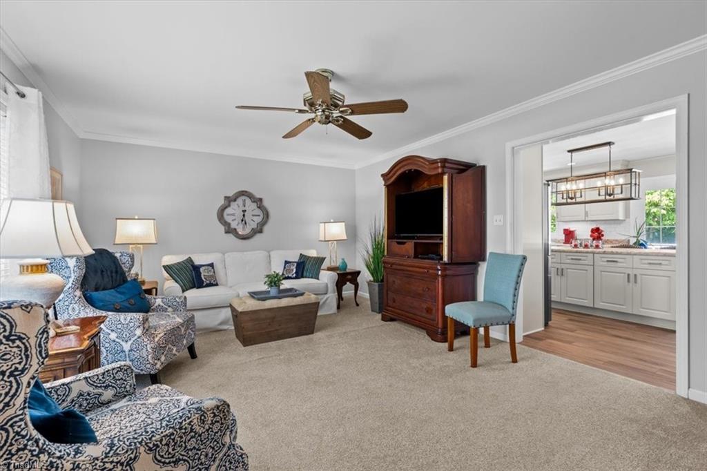 Summerfield, North Carolina 27358, United States, 4 Bedrooms Bedrooms, ,2 BathroomsBathrooms,Residential,Pending,207656