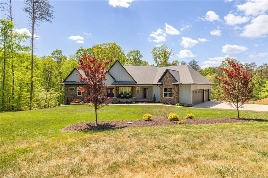 Photo of 7351 Hidden View Drive, Oak Ridge, NC 27310 (MLS # 1217121)
