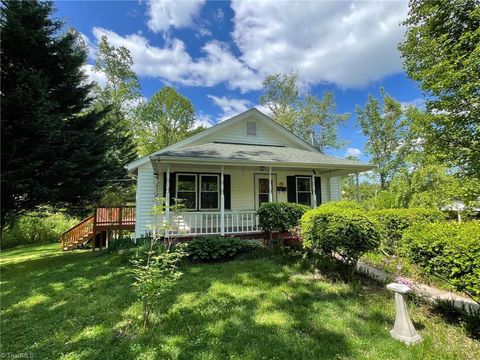 A home in Elkin