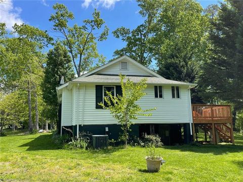 A home in Elkin