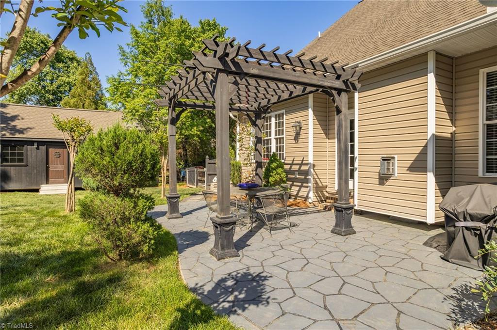 5216 Overlea Drive, Greensboro, North Carolina image 31