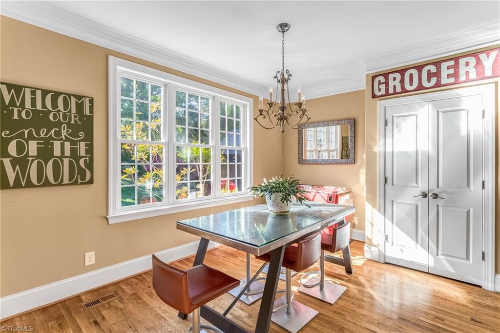 5216 Overlea Drive, Greensboro, North Carolina image 8