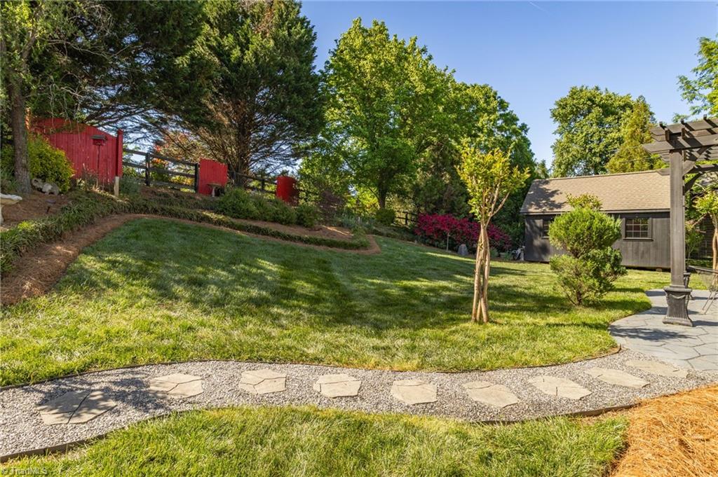 5216 Overlea Drive, Greensboro, North Carolina image 29