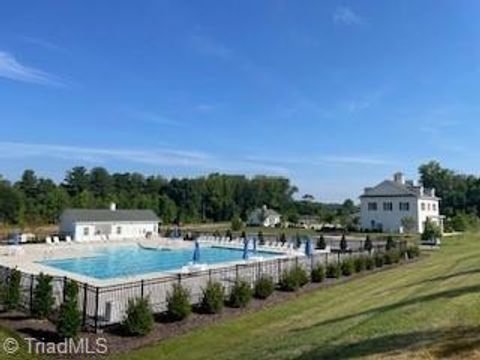 A home in Kernersville