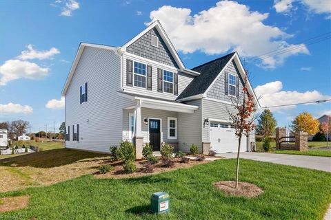 A home in Kernersville