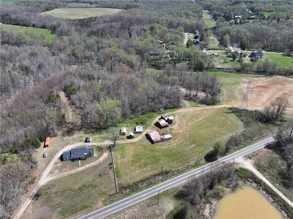 Photo of 541 Wallburg High Point Road, High Point, NC 27265 (MLS # 1214087)