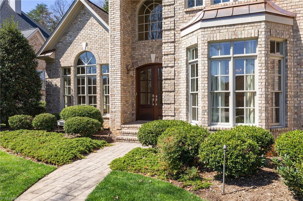 3293 Wynnewood Drive