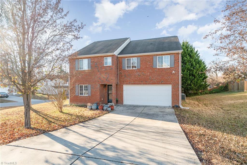 1123 Edinburgh Drive