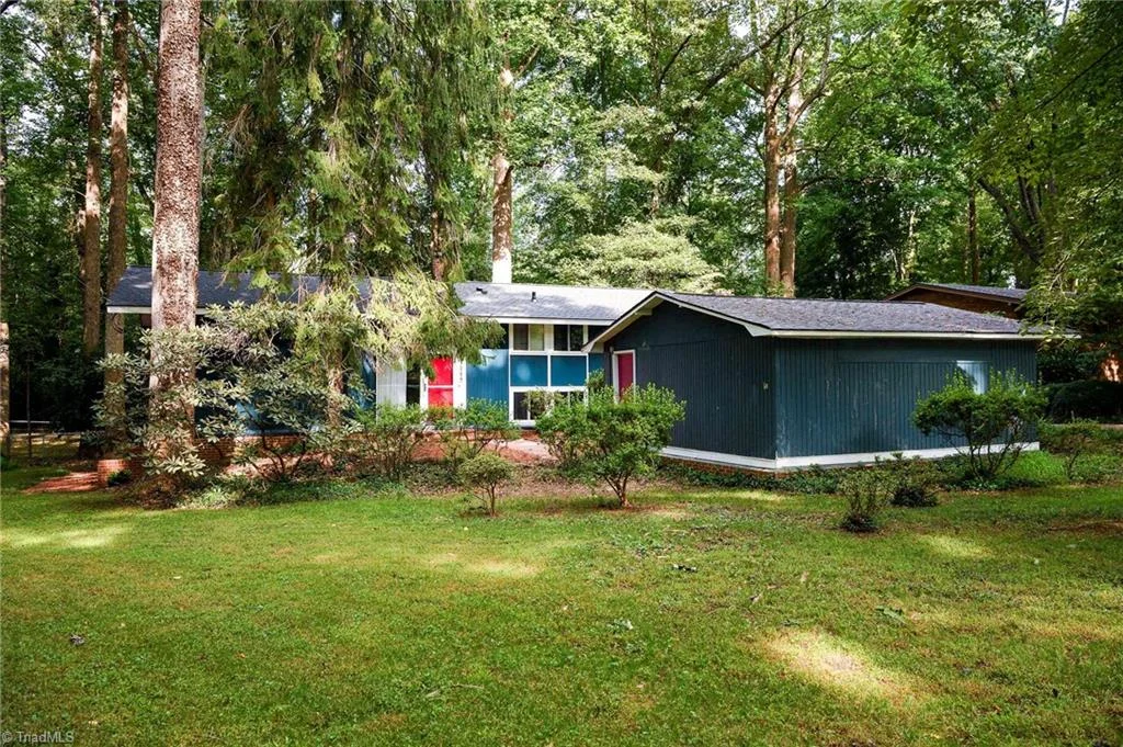 219 Buttercup Drive, Jamestown, NC, 27282