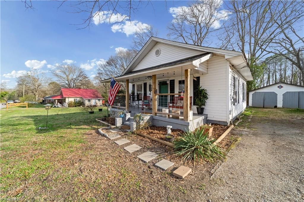 Photo of 148 Newline Road, Mooresboro, NC 28114 (MLS # 1214350)