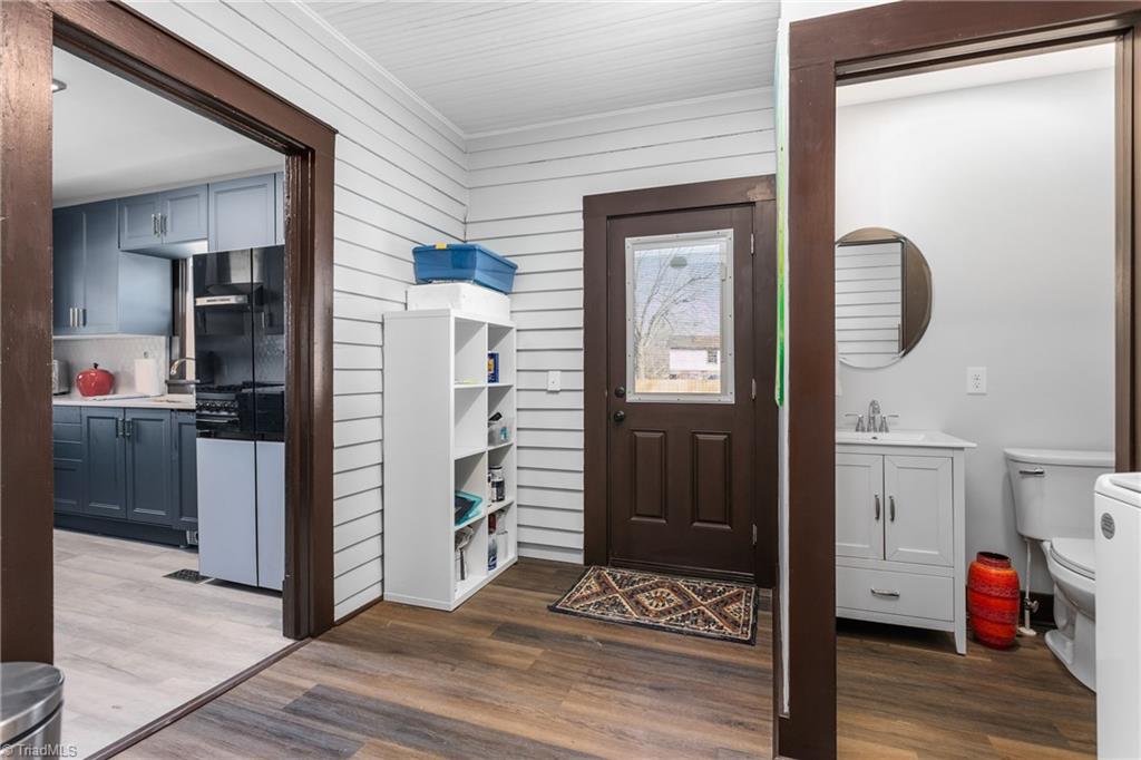 1127 W Webb Avenue, Burlington, North Carolina image 17