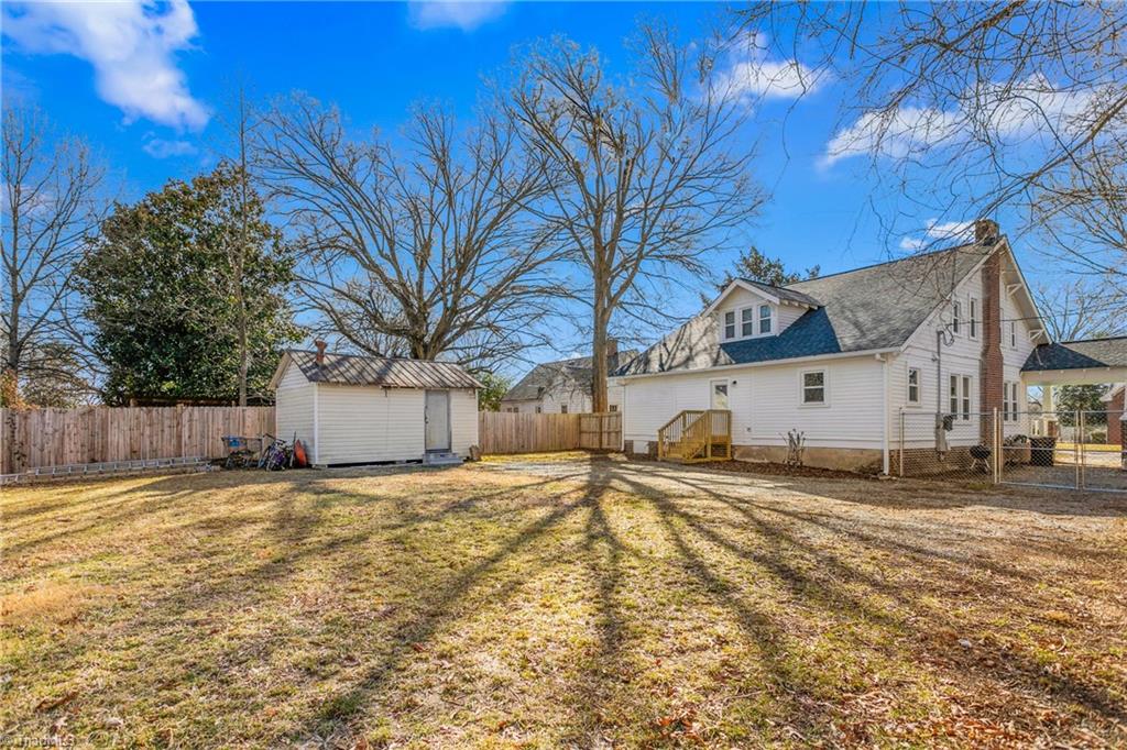 1127 W Webb Avenue, Burlington, North Carolina image 37