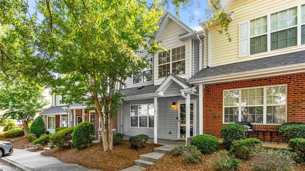 41 Tannenbaum Circle
