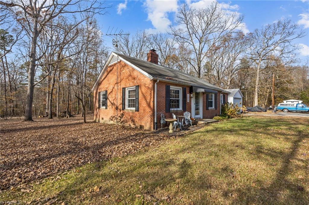 1646 Sandy Cross Road