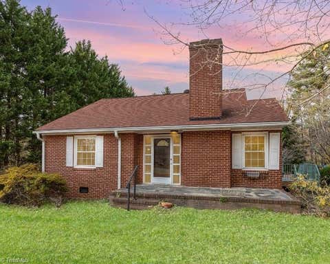 Photo for 2310 Richardson Drive