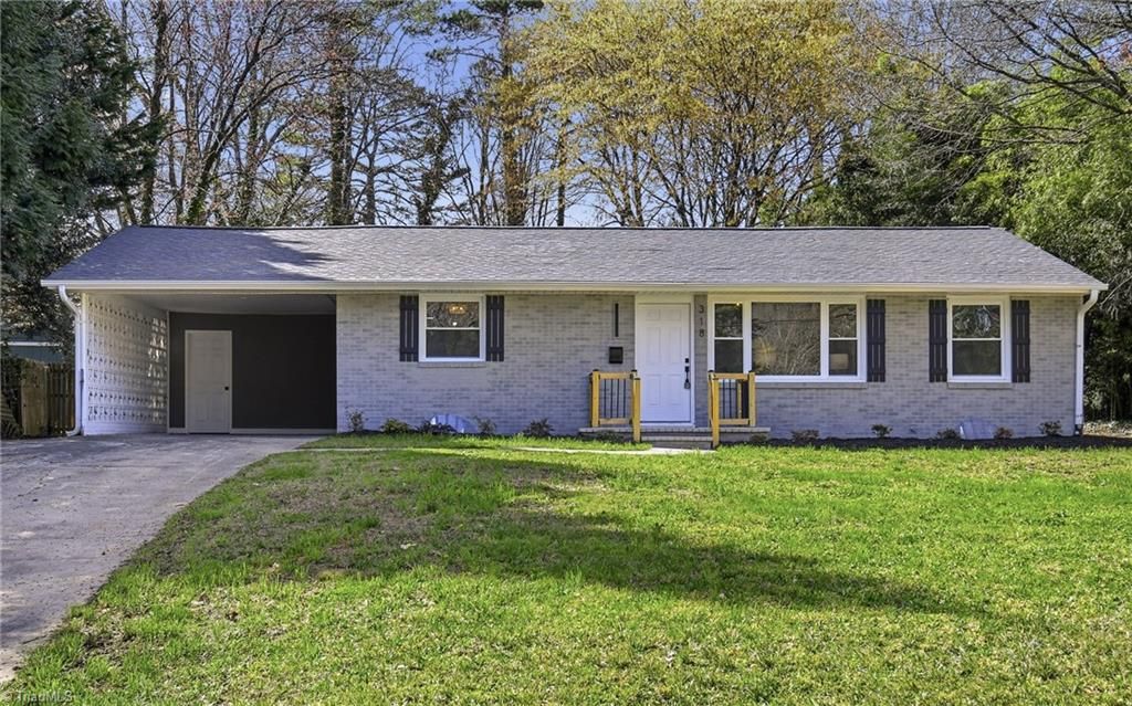 Photo of 318 Anita Drive, Winston-Salem, NC 27104 (MLS # 1212815)