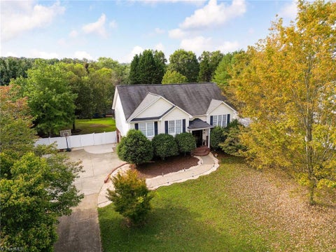 Homes For Sale - 7340 Franklin Road<br/> Lewisville, NC 27023