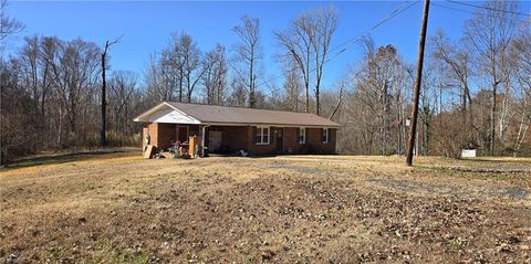 282 Elon Drive Reidsville NC 27320