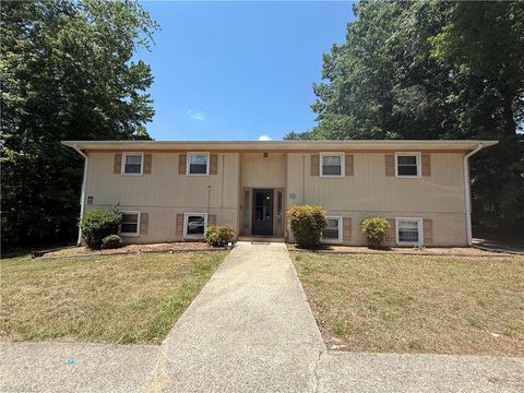 Multifamily For Sale - 1893 Mount Carmel Church Road<br/> Reidsville, NC 27320