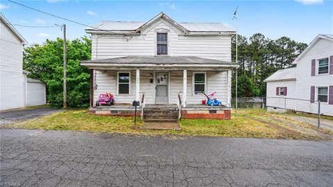 Homes For Sale - 308 Bristol Street<br/> Lexington, NC 27292