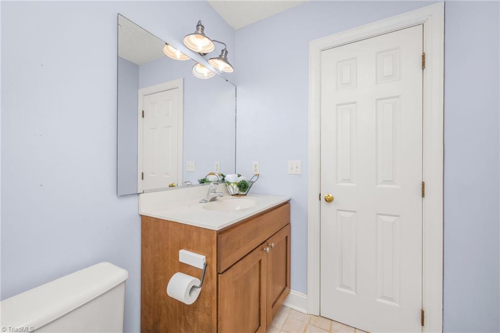 1308 Chickasha Drive, Pfafftown, North Carolina image 24