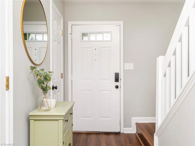 6419 Bellcross Trail, photo 4 of 39