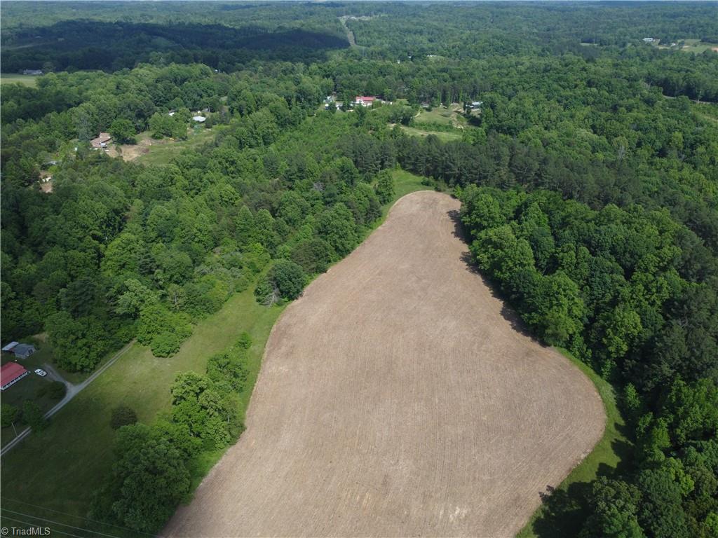 6988 Salem Chapel Road, Walnut Cove, North Carolina image 1
