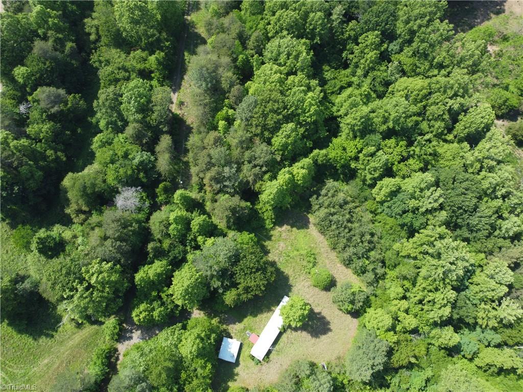 6988 Salem Chapel Road, Walnut Cove, North Carolina image 4