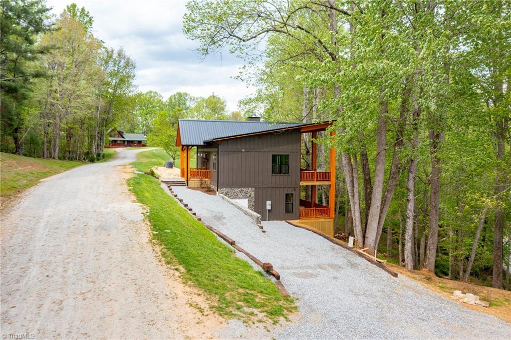 438 Rocky Creek Road, Piney Creek, North Carolina image 8