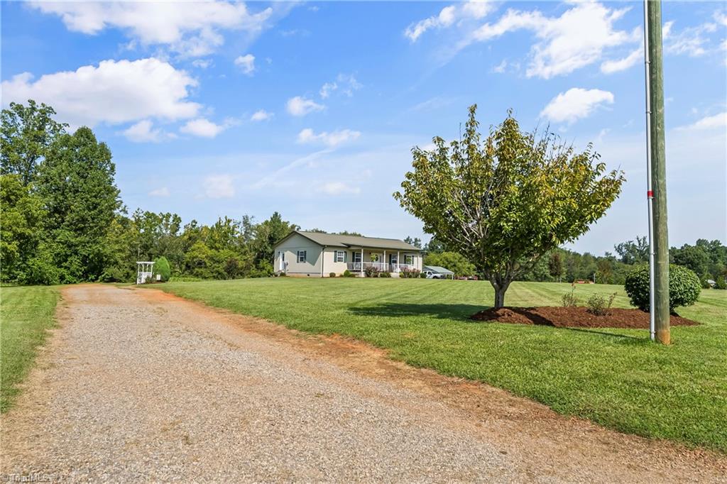 577 Jericho Road, Harmony, North Carolina image 30