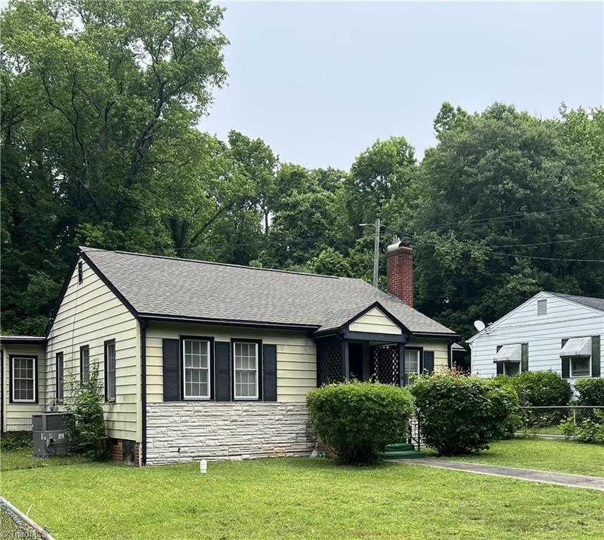 718 Ellwood Drive, High Point, North Carolina image 2