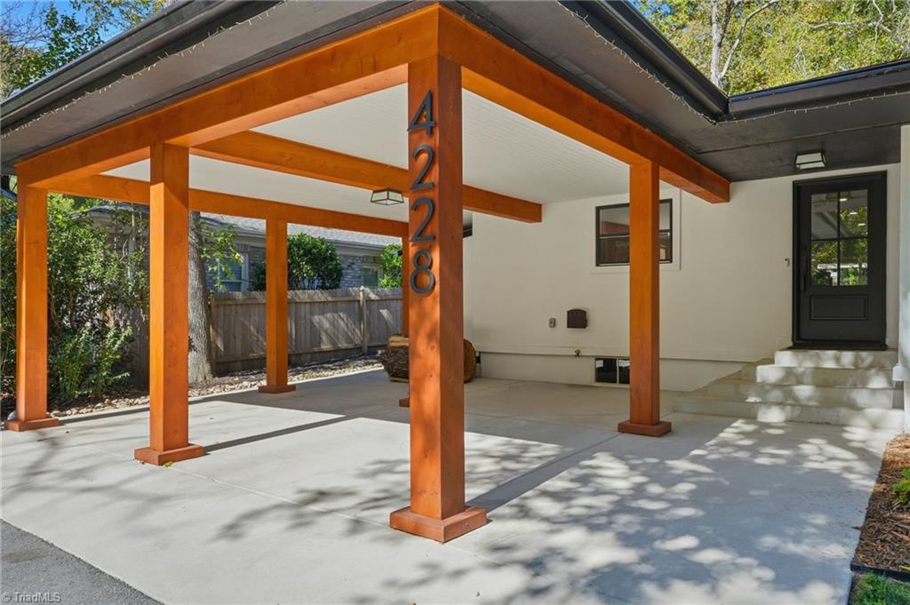 4228 Starmount Drive