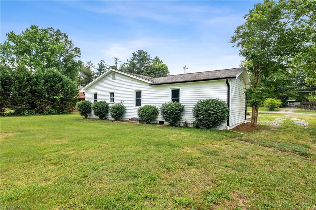 206 Salem Road, Lexington, North Carolina image 8