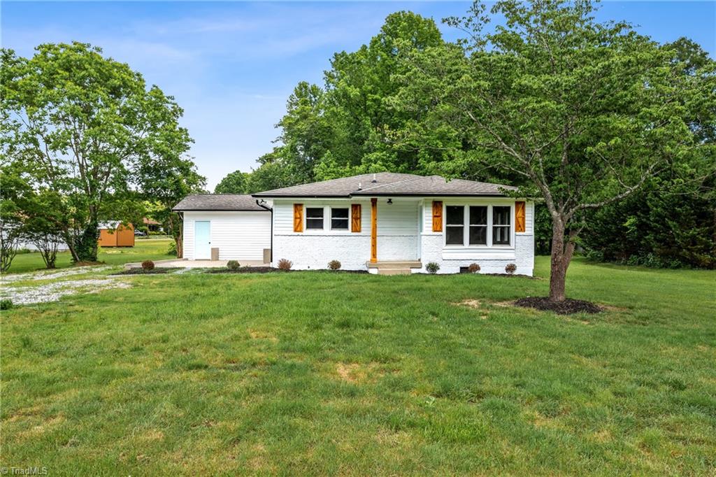 206 Salem Road, Lexington, North Carolina image 2