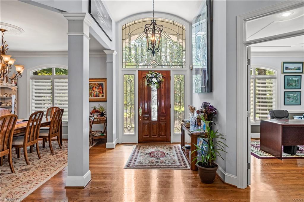 1513 Barrington Way Court