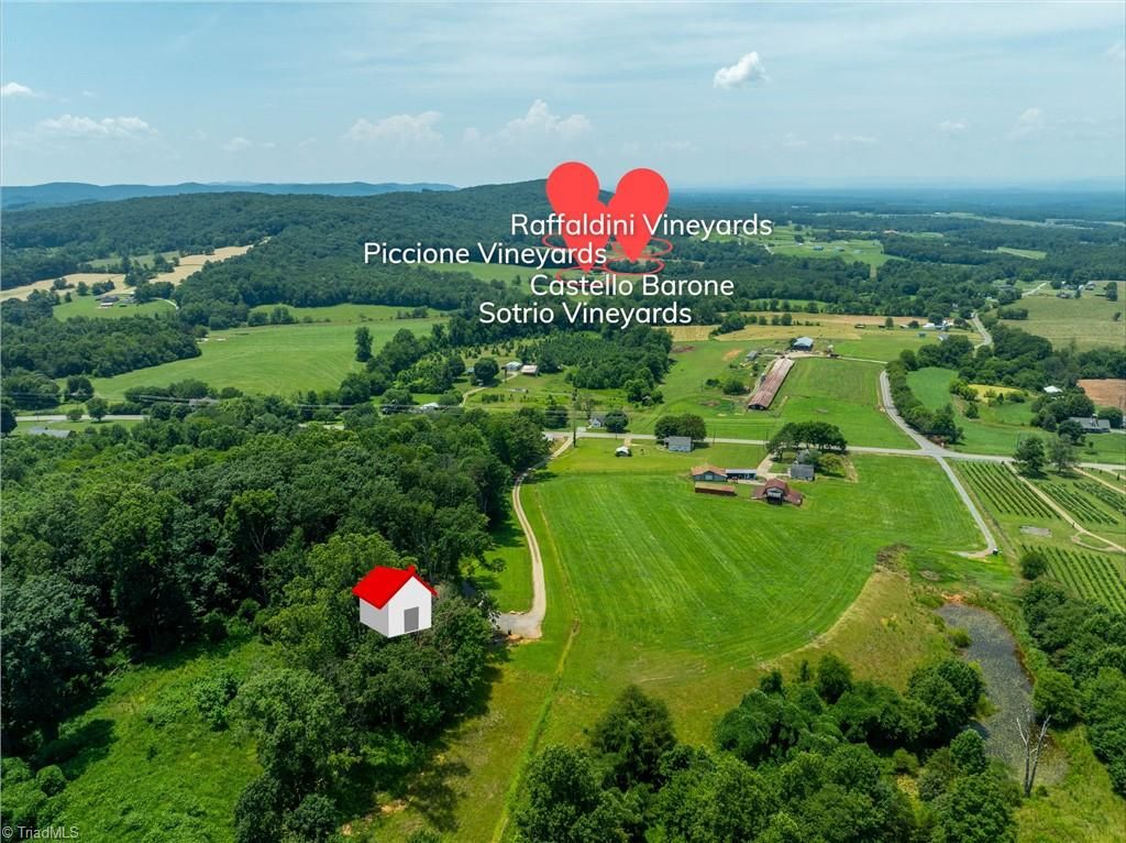 Photo of 2320 Swan Creek Road, Jonesville, NC 28642 (MLS # 1218530)