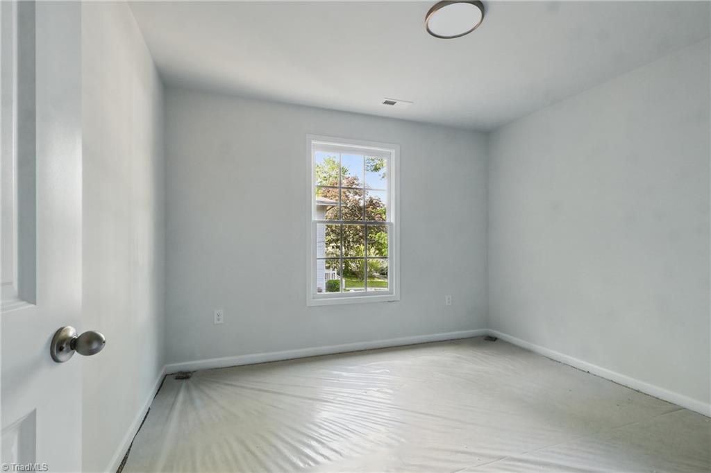 323 Lindsey Street, Reidsville, North Carolina image 14