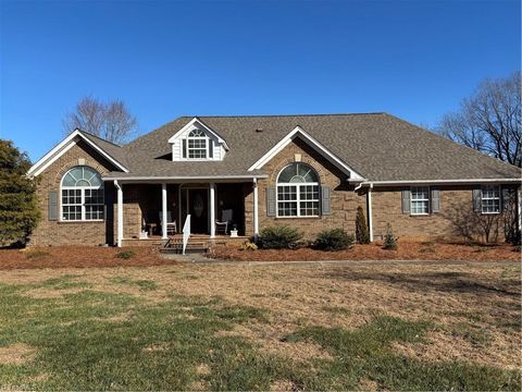 6412 Lake Brandt Road Summerfield NC 27358