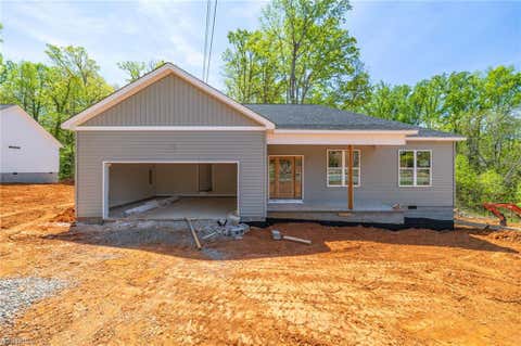 Homes For Sale - 326 College Street<br/> Rural Hall, NC 27045